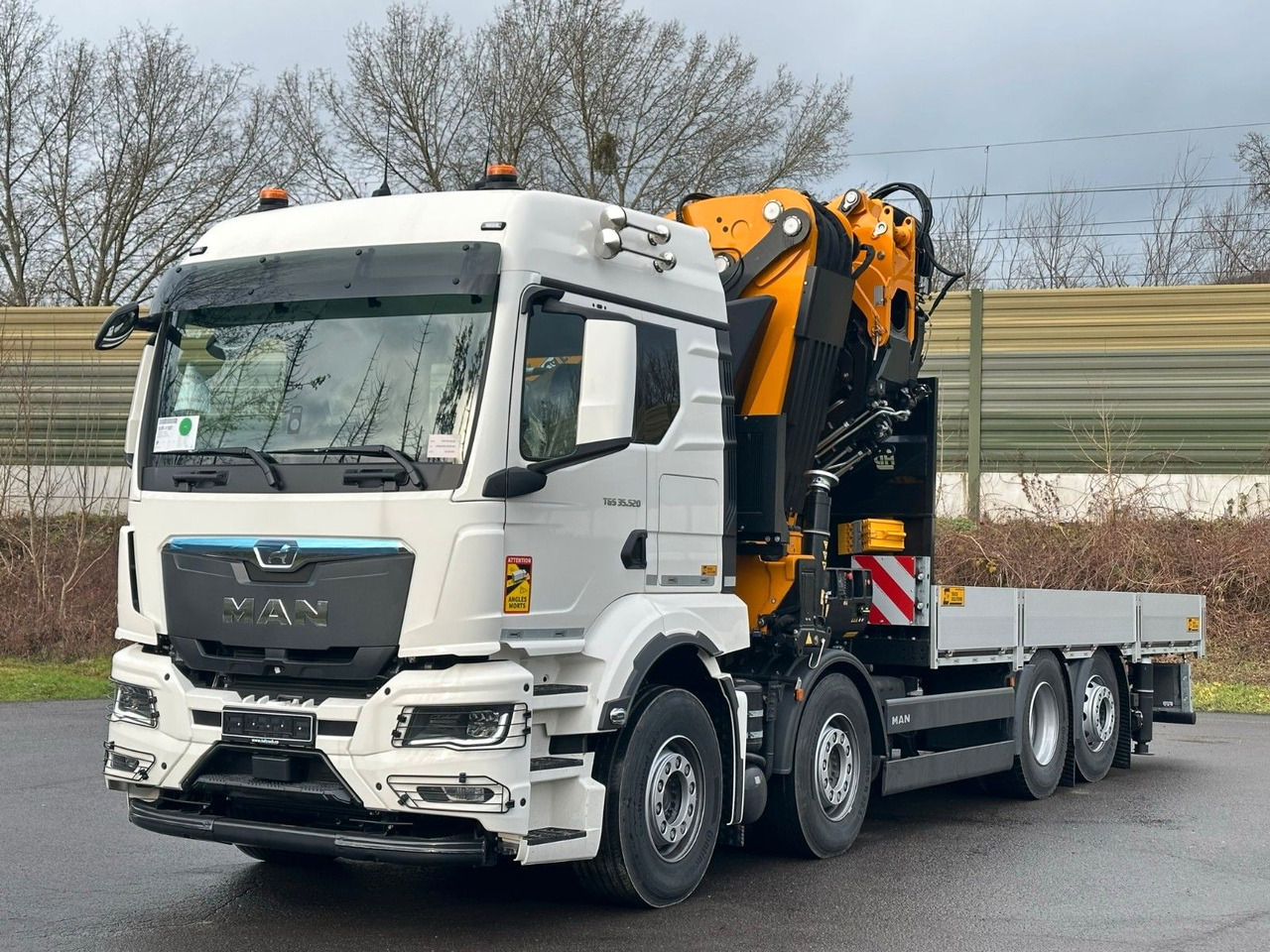 MAN TGS 35.520 8X2 Hiab EFFER 955-8s +Jib 6s - Pritsche LKW, Autokran: das Bild 2 MAN TGS 35.520 8X2 Hiab EFFER 955-8s +Jib 6s - Pritsche LKW, Autokran: das Bild 2