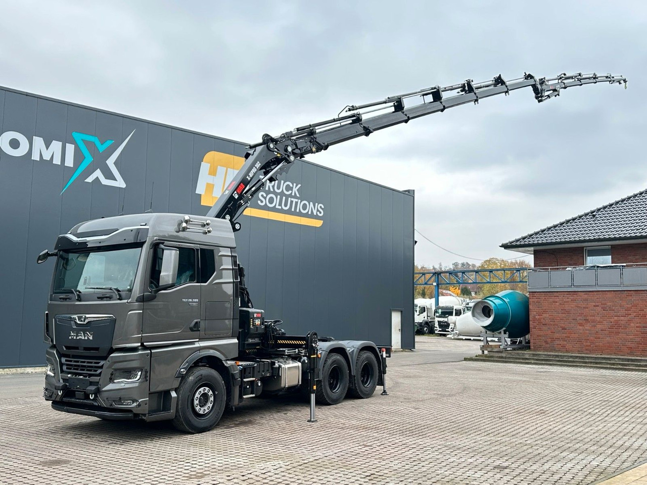 MAN TGX 26.580 6x4 Kran Hiab 302-6 + Jib-4 - Autokran: das Bild 3 MAN TGX 26.580 6x4 Kran Hiab 302-6 + Jib-4 - Autokran: das Bild 3