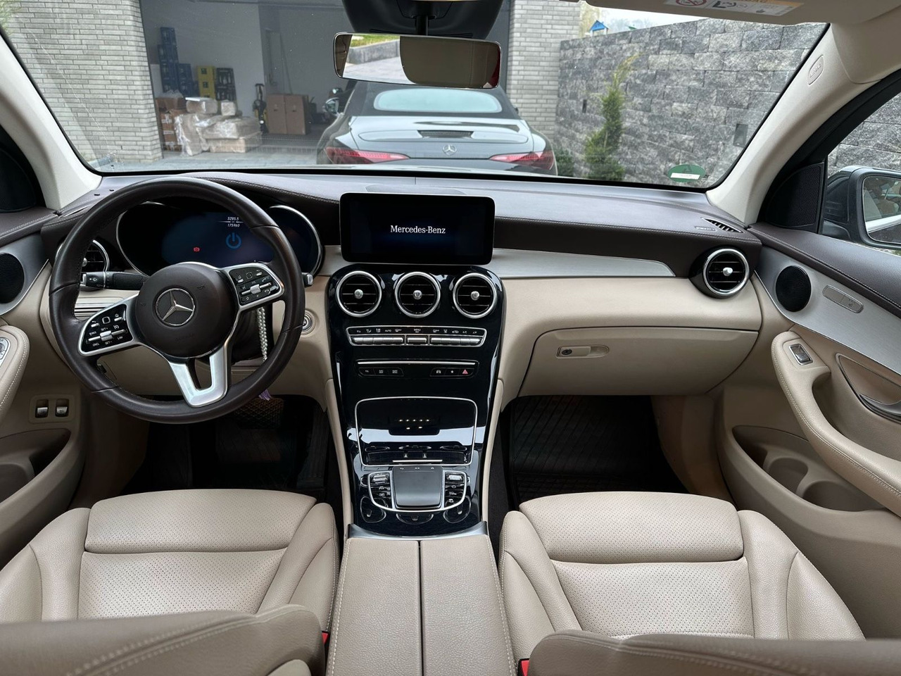 SUV/ Geländewagen Mercedes-Benz GLC 300 GLC -Klasse Coupe GLC 300 e 4Matic: das Bild 12