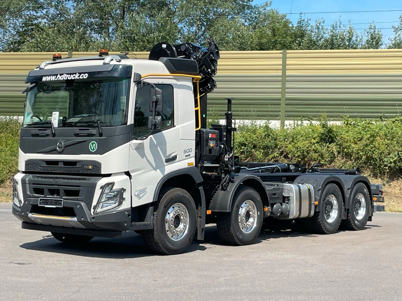 Volvo FMX 500 8x4 Abrollkipper + Kran Hiab 228-6 - Abrollkipper, Autokran: das Bild 2 Volvo FMX 500 8x4 Abrollkipper + Kran Hiab 228-6 - Abrollkipper, Autokran: das Bild 2