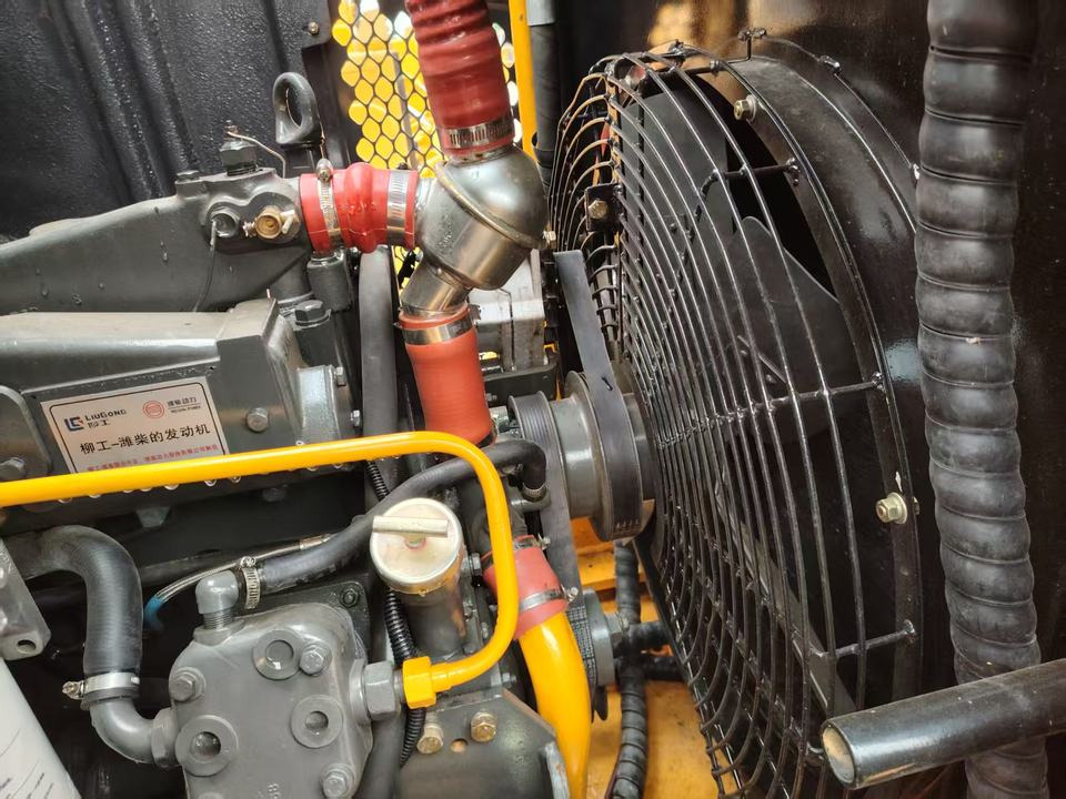 Good Condition 835 836 856 856H 862 856H Liugong 2023 Year Used 5tons Wheel Loader Second Hand Front End Loader - Radlader: das Bild 5 Good Condition 835 836 856 856H 862 856H Liugong 2023 Year Used 5tons Wheel Loader Second Hand Front End Loader - Radlader: das Bild 5