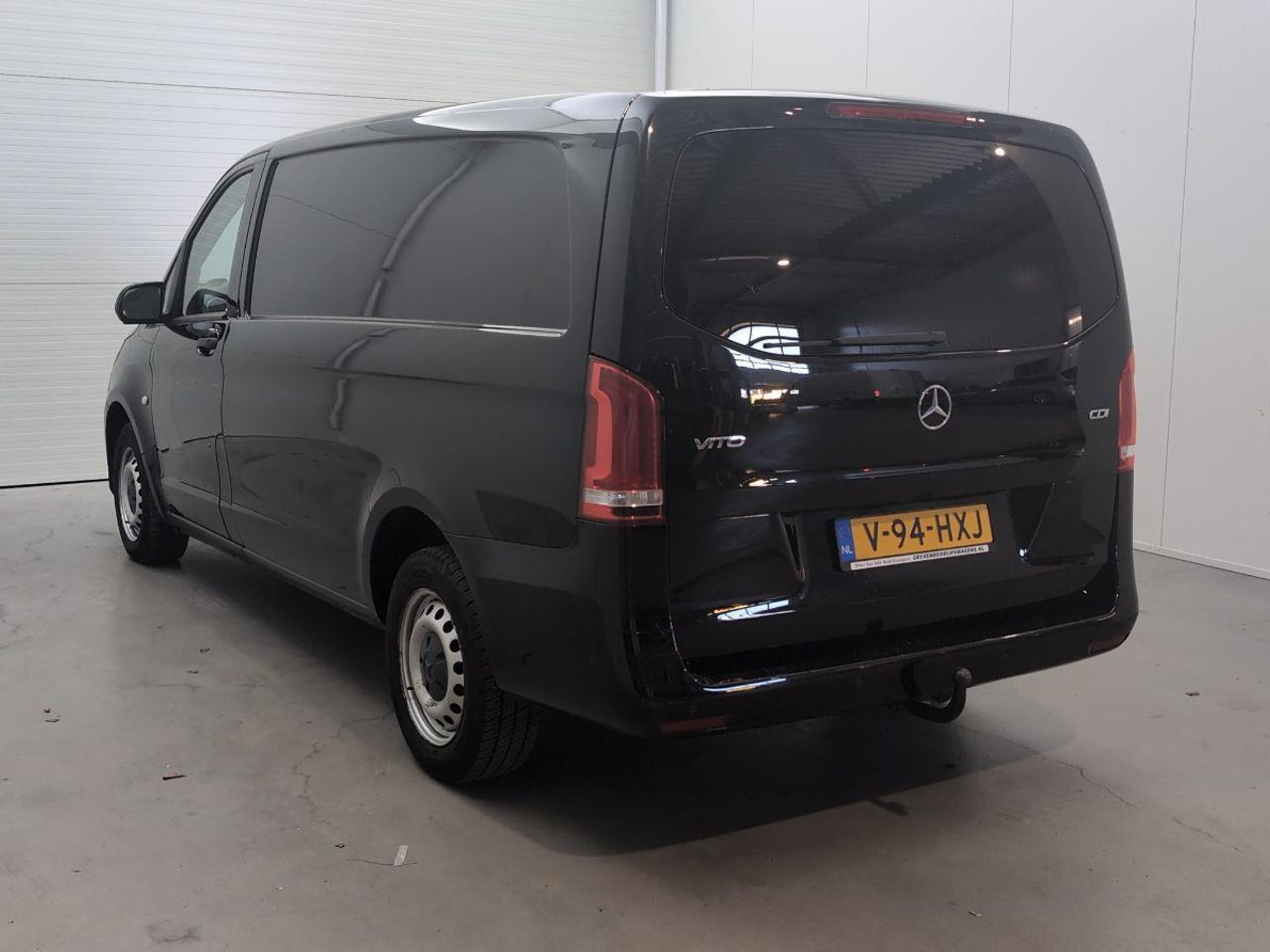 Mercedes - Benz Vito 114 CDI | 2017 | 166.691 km | Automaat | V94HXJ | NAP: Geen oordeel - Andere Technik: das Bild 3 Mercedes - Benz Vito 114 CDI | 2017 | 166.691 km | Automaat | V94HXJ | NAP: Geen oordeel - Andere Technik: das Bild 3