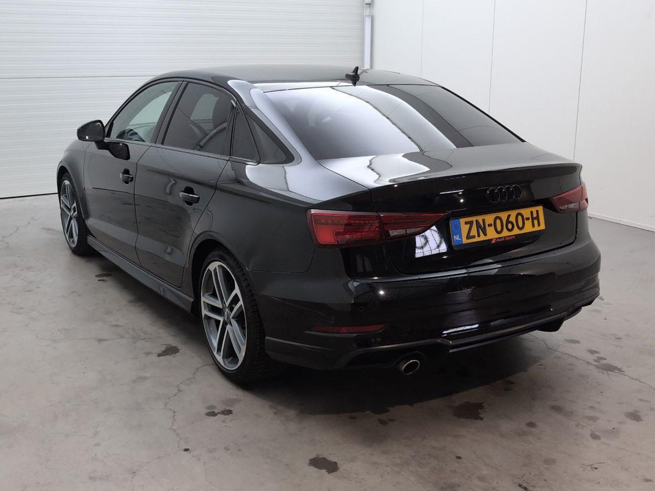 Audi A3 Limousine 30 TDI Sport S Line Edition | 2019 | 210.512 km | Automaat | ZN060H | NAP: Logisch - Limousine: das Bild 3 Audi A3 Limousine 30 TDI Sport S Line Edition | 2019 | 210.512 km | Automaat | ZN060H | NAP: Logisch - Limousine: das Bild 3