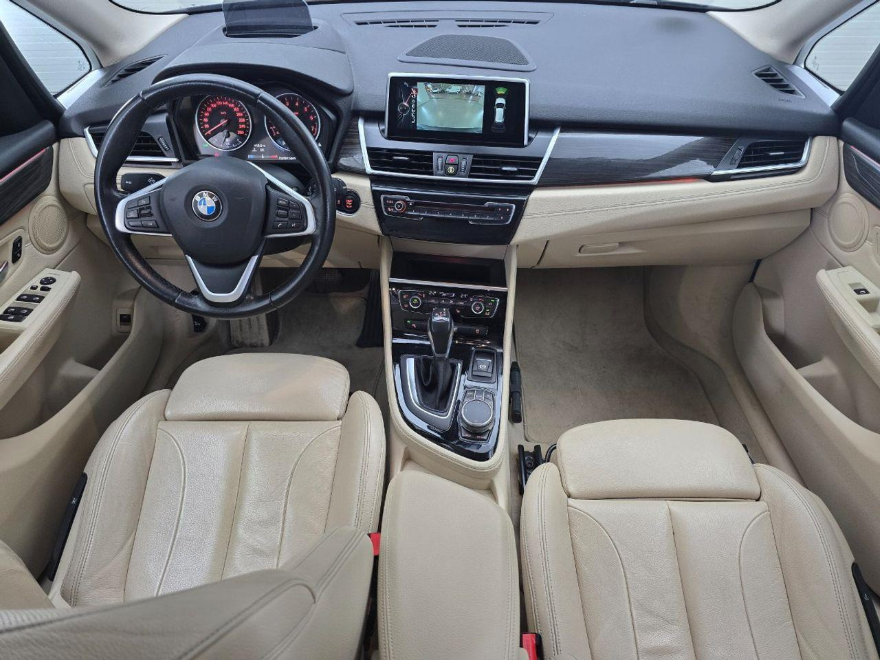 BMW 2 - serie Active Tourer 220i High Executive Automaat | 2017 | 148.800 km | PL412S | NAP: Logisch - PKW: das Bild 5 BMW 2 - serie Active Tourer 220i High Executive Automaat | 2017 | 148.800 km | PL412S | NAP: Logisch - PKW: das Bild 5