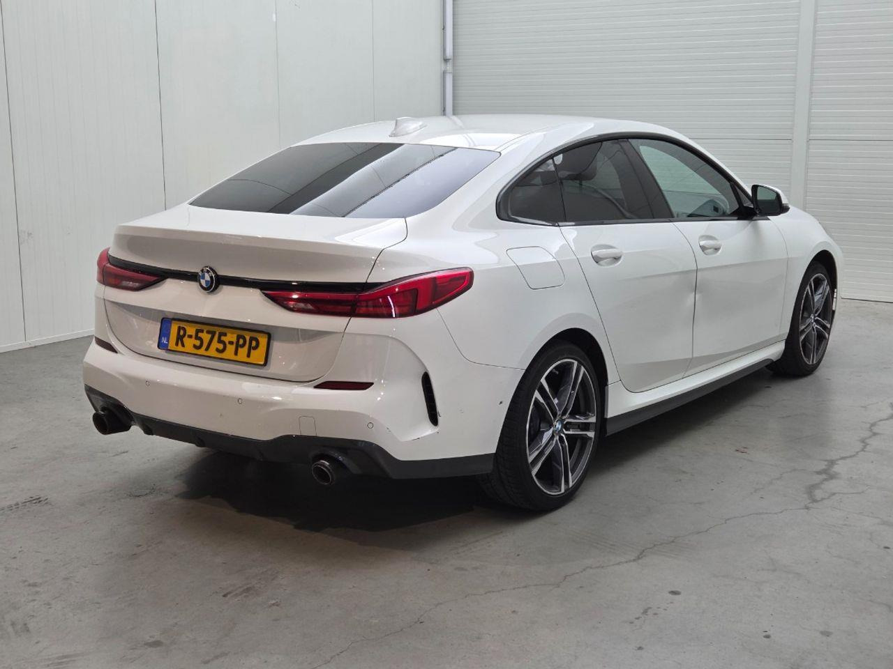 BMW 2 - serie Gran Coupé 218i High Executive M-Sport | 2021 | 107.265 km | Automaat | R575PP | NAP: Geen oordeel - Limousine: das Bild 4 BMW 2 - serie Gran Coupé 218i High Executive M-Sport | 2021 | 107.265 km | Automaat | R575PP | NAP: Geen oordeel - Limousine: das Bild 4