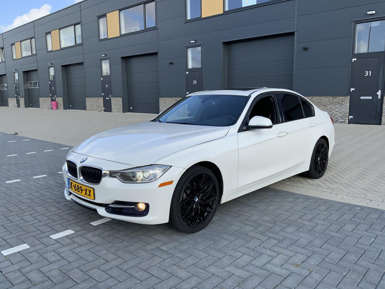BMW | 3-serie | 328i xDrive Upgrade Edition | 2013 | 179.286 | K-689-XX - Limousine: das Bild 1 BMW | 3-serie | 328i xDrive Upgrade Edition | 2013 | 179.286 | K-689-XX - Limousine: das Bild 1