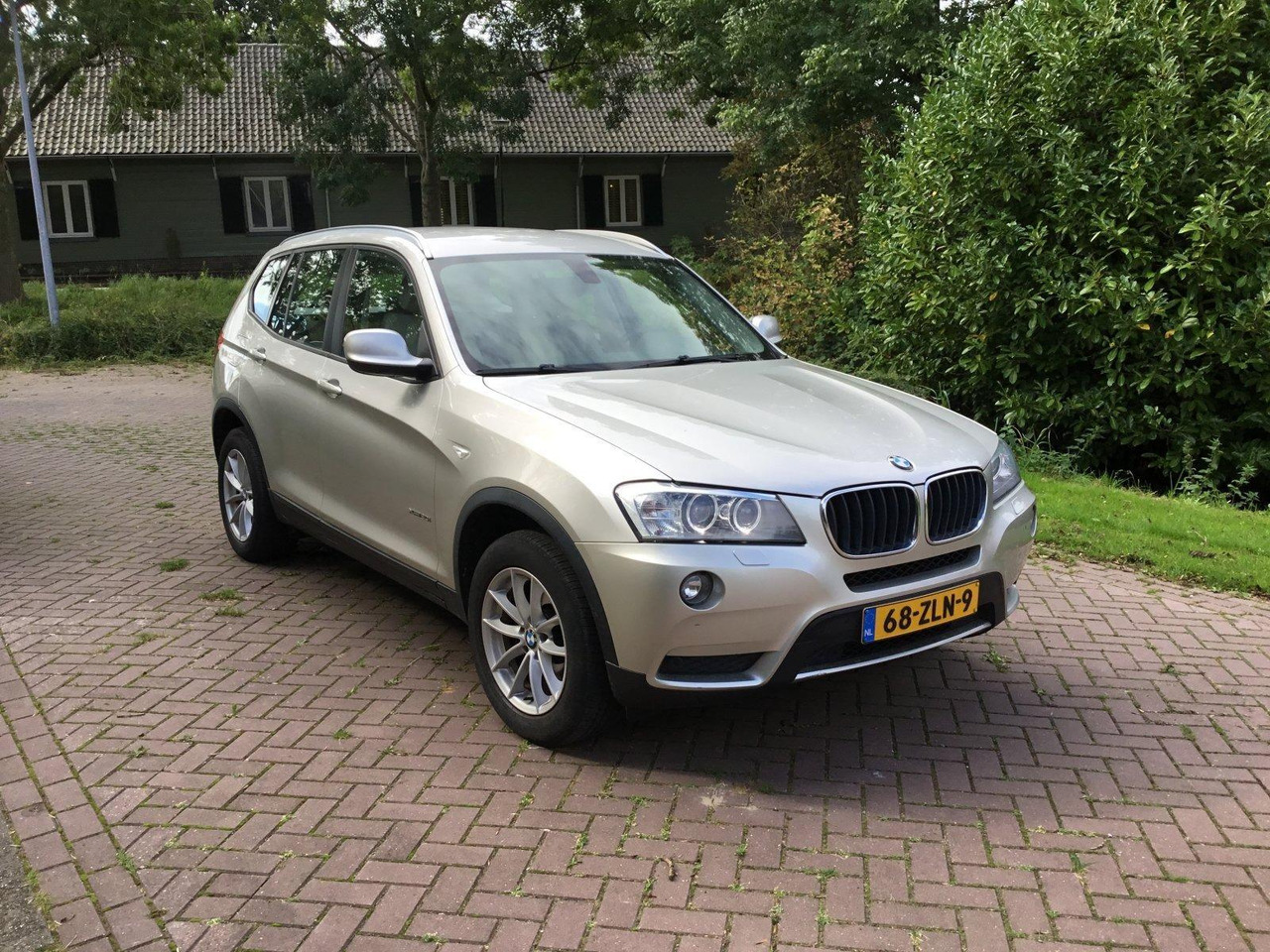 BMW | X3 | xDrive20i High Executive | 2013 | 187.727 km | 68ZLN9 | Automaat | Logisch - SUV/ Geländewagen: das Bild 2 BMW | X3 | xDrive20i High Executive | 2013 | 187.727 km | 68ZLN9 | Automaat | Logisch - SUV/ Geländewagen: das Bild 2