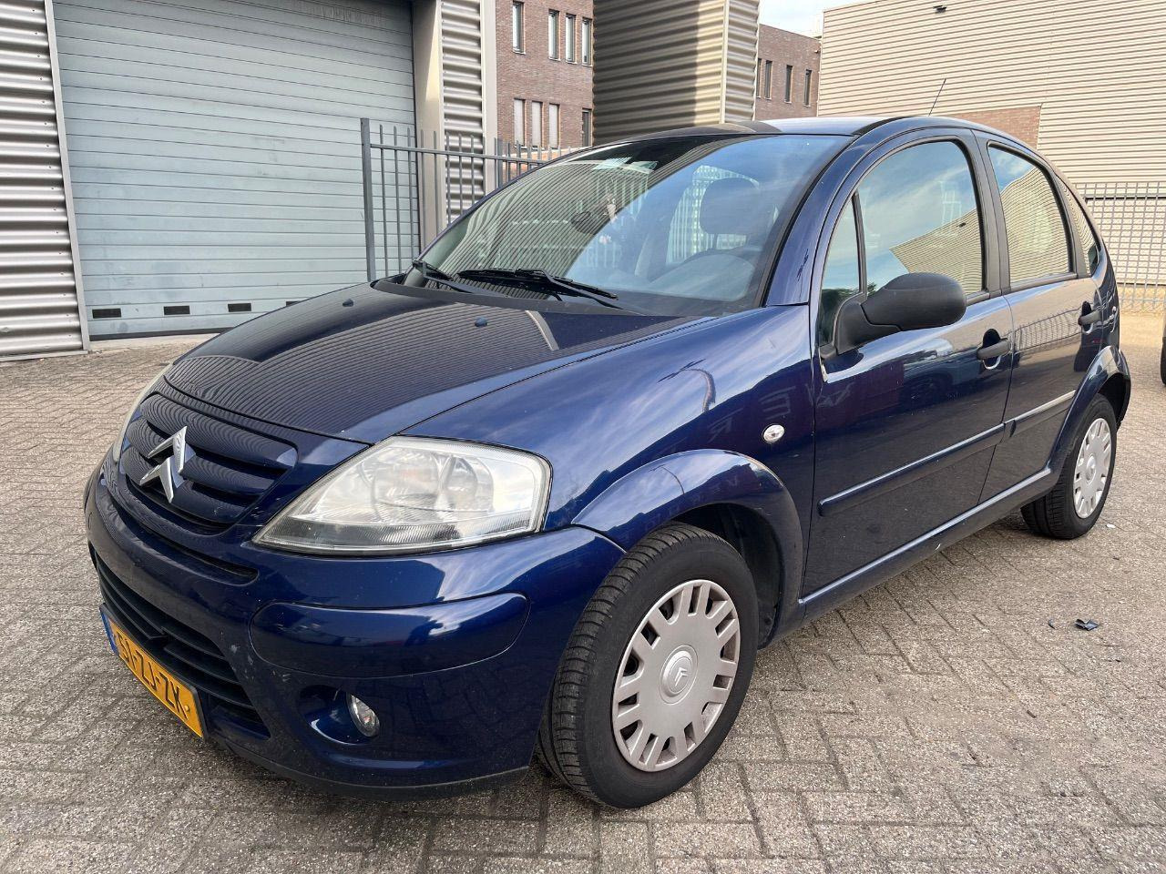 Citroen C3 1.4i Ambiance | 2008 | 82.298 km | 51ZJZK | NAP: Logisch - Schrägheck: das Bild 1 Citroen C3 1.4i Ambiance | 2008 | 82.298 km | 51ZJZK | NAP: Logisch - Schrägheck: das Bild 1