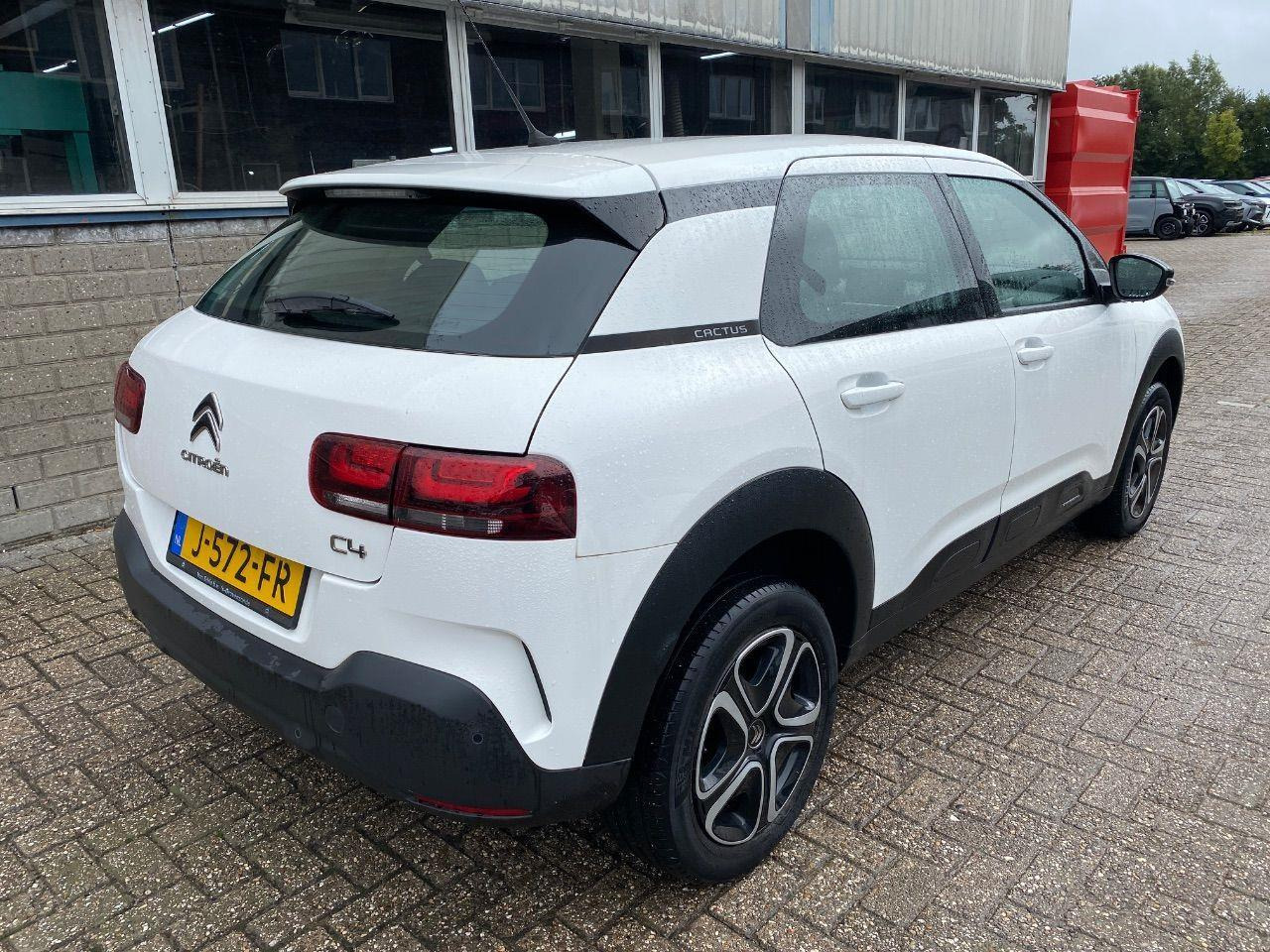 Citroen C4 Cactus 1.2 PureTech Feel | 2020 | 91.425 km | J572FR | NAP: Logisch - SUV/ Geländewagen: das Bild 4 Citroen C4 Cactus 1.2 PureTech Feel | 2020 | 91.425 km | J572FR | NAP: Logisch - SUV/ Geländewagen: das Bild 4