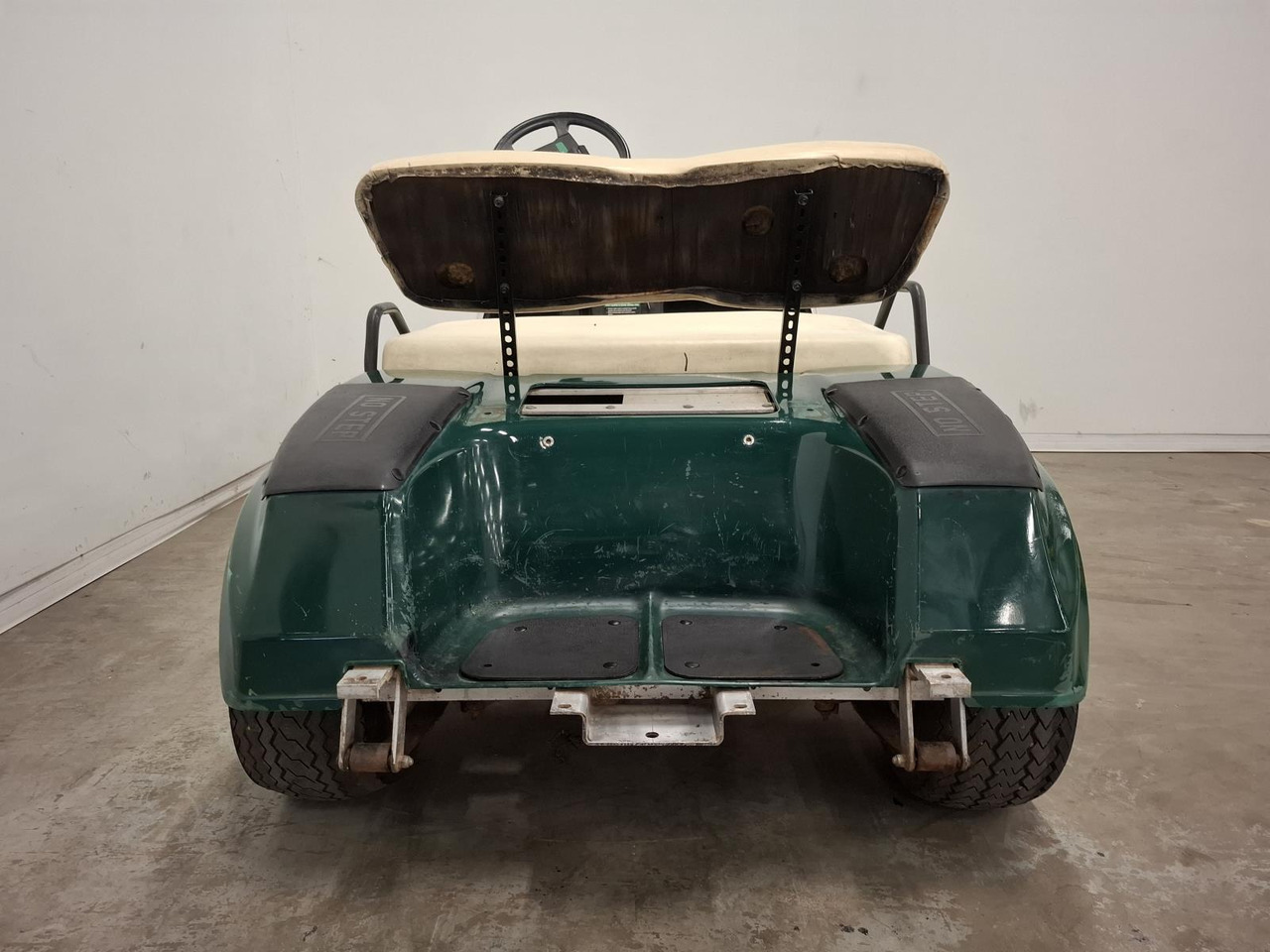 ClubCar DS 2 seater (1) A9747-622827 - Golfmobil: das Bild 2 ClubCar DS 2 seater (1) A9747-622827 - Golfmobil: das Bild 2