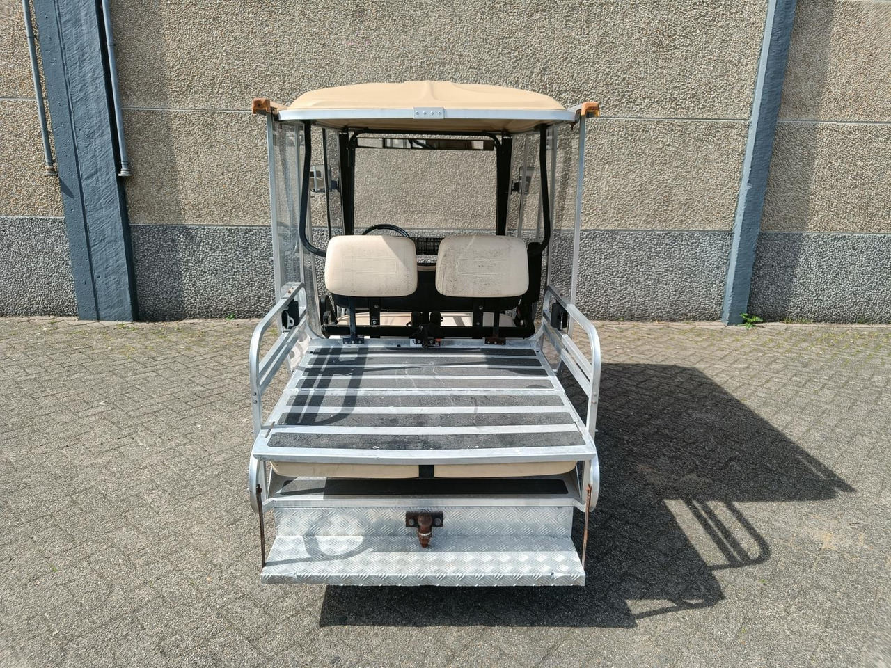 E-Way EW-AM2A 4-Persoons Elektrische Golfkar - Golfmobil: das Bild 2 E-Way EW-AM2A 4-Persoons Elektrische Golfkar - Golfmobil: das Bild 2