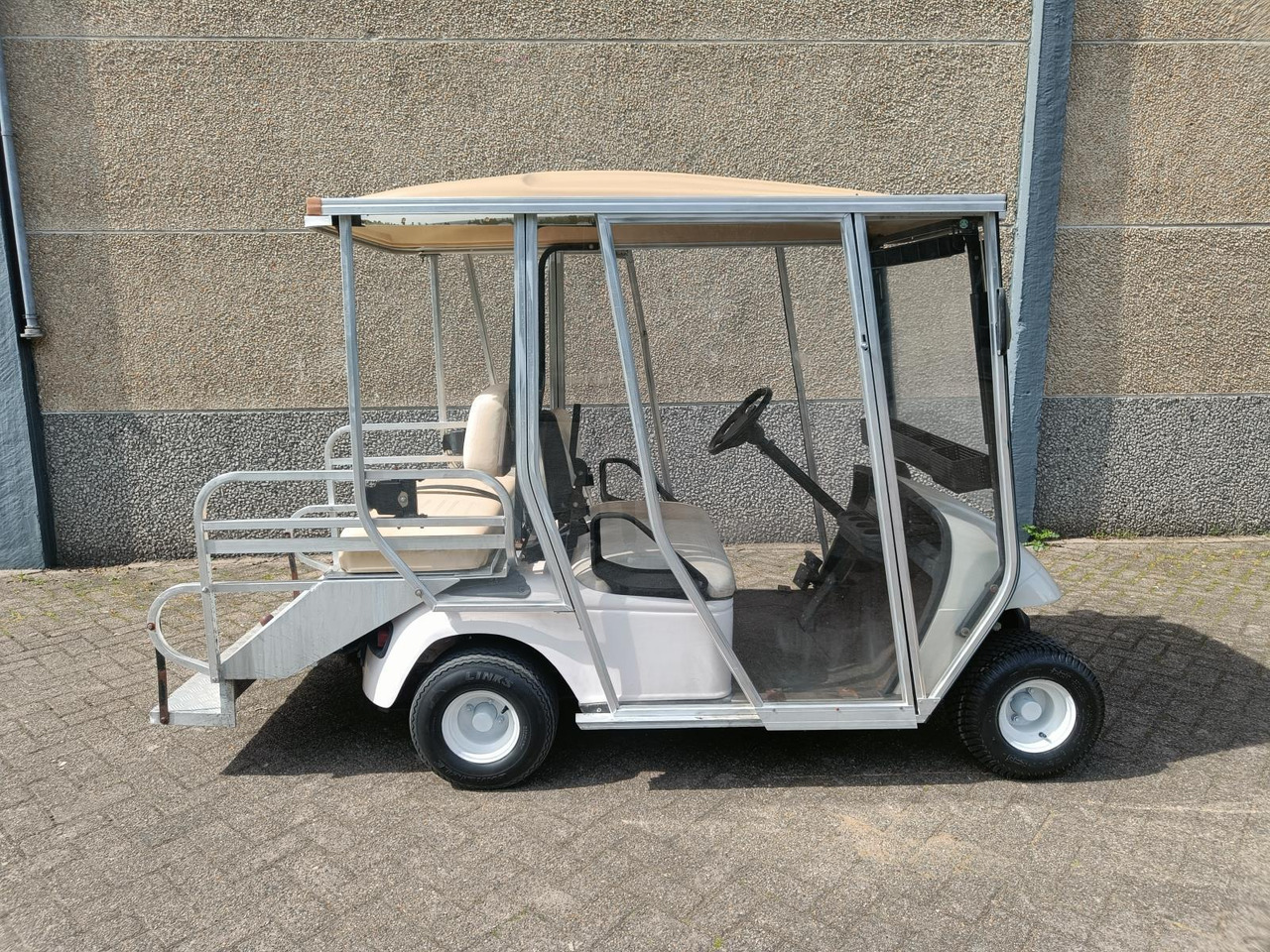 E-Way EW-AM2A 4-Persoons Elektrische Golfkar - Golfmobil: das Bild 5 E-Way EW-AM2A 4-Persoons Elektrische Golfkar - Golfmobil: das Bild 5