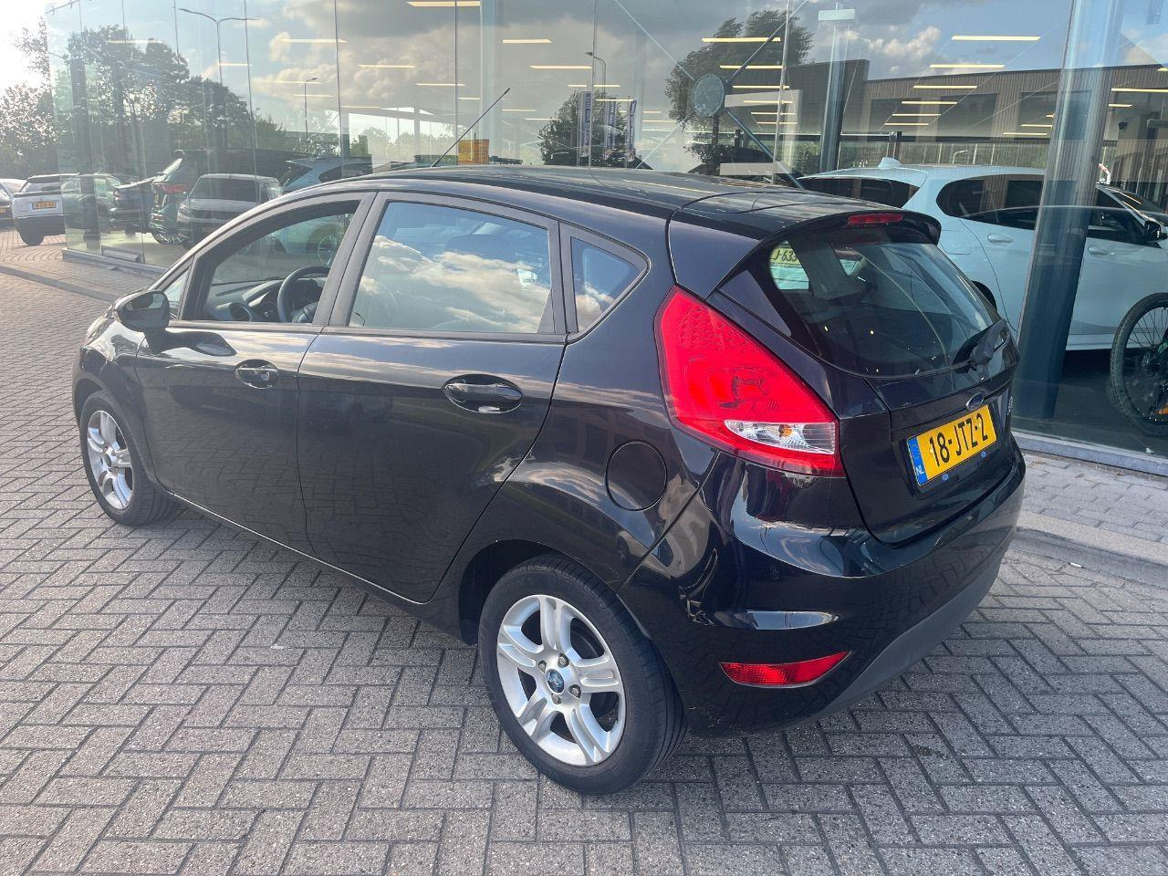 Ford Fiesta 1.25 Limited | 2009 | 39.897 km | 18JTZ2 | NAP: Logisch - Schrägheck: das Bild 3 Ford Fiesta 1.25 Limited | 2009 | 39.897 km | 18JTZ2 | NAP: Logisch - Schrägheck: das Bild 3
