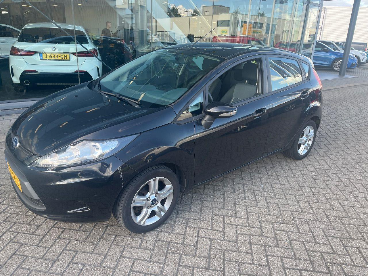 Ford Fiesta 1.25 Limited | 2009 | 39.897 km | 18JTZ2 | NAP: Logisch - Schrägheck: das Bild 1 Ford Fiesta 1.25 Limited | 2009 | 39.897 km | 18JTZ2 | NAP: Logisch - Schrägheck: das Bild 1