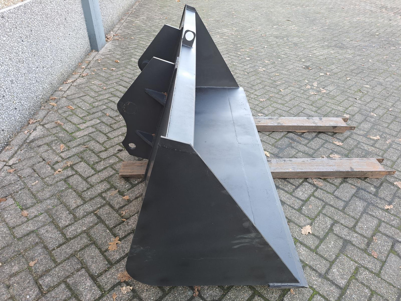 Grondbak t.b.v. Verreiker – Nieuw, Breedte 240 cm (1) - Ladeschaufel: das Bild 4 Grondbak t.b.v. Verreiker – Nieuw, Breedte 240 cm (1) - Ladeschaufel: das Bild 4