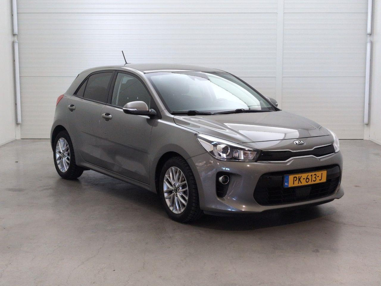 Kia Rio 1.0 TGDI DynamicLine | 2017 | 204.280 km | PK613J | NAP: Logisch - Schrägheck: das Bild 2 Kia Rio 1.0 TGDI DynamicLine | 2017 | 204.280 km | PK613J | NAP: Logisch - Schrägheck: das Bild 2