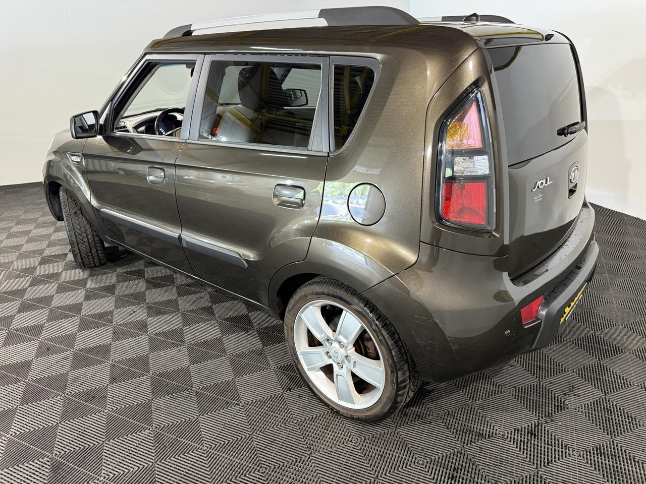 Kia Soul 1.6 X-Pect Cool | 2009 | 173.077 km | K-053-DV - PKW: das Bild 3 Kia Soul 1.6 X-Pect Cool | 2009 | 173.077 km | K-053-DV - PKW: das Bild 3