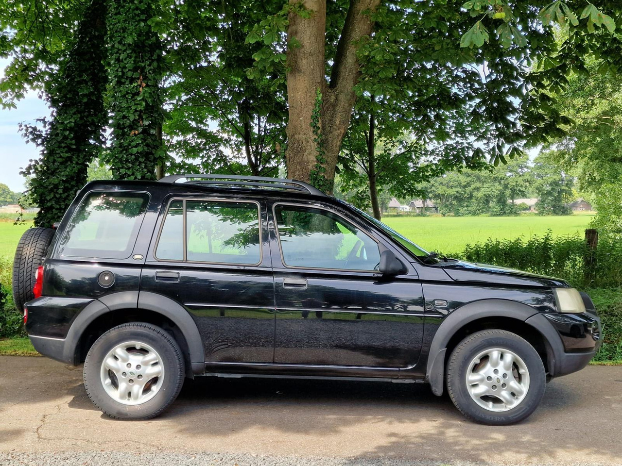 Land Rover Freelander 1.8 S Summit | 2006 | 171.472 km | 49-SJ-ST - PKW: das Bild 3 Land Rover Freelander 1.8 S Summit | 2006 | 171.472 km | 49-SJ-ST - PKW: das Bild 3