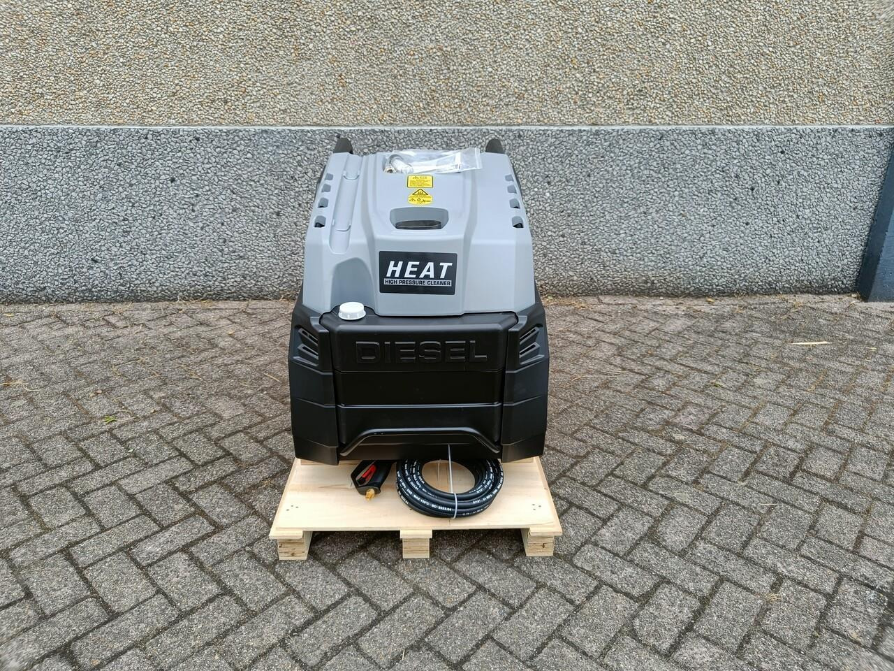 Lavor Heat 1211 Hogedrukreiniger - Reinigungsmaschine: das Bild 2 Lavor Heat 1211 Hogedrukreiniger - Reinigungsmaschine: das Bild 2