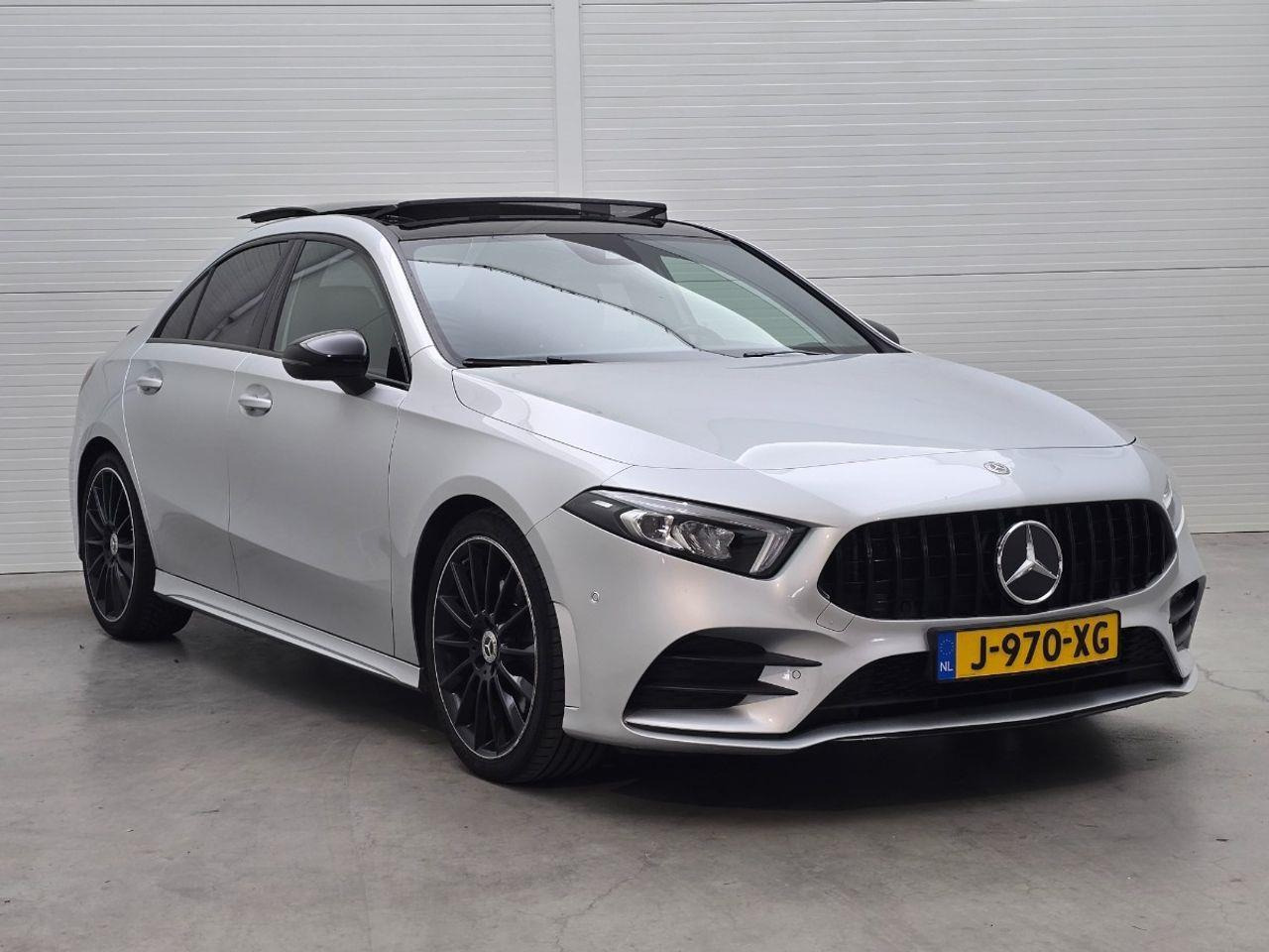 Mercedes - Benz A - klasse 220 4MATIC Premium | 2019 | 198.686 km | Automaat | J970XG | NAP: Geen oordeel - Limousine: das Bild 2 Mercedes - Benz A - klasse 220 4MATIC Premium | 2019 | 198.686 km | Automaat | J970XG | NAP: Geen oordeel - Limousine: das Bild 2
