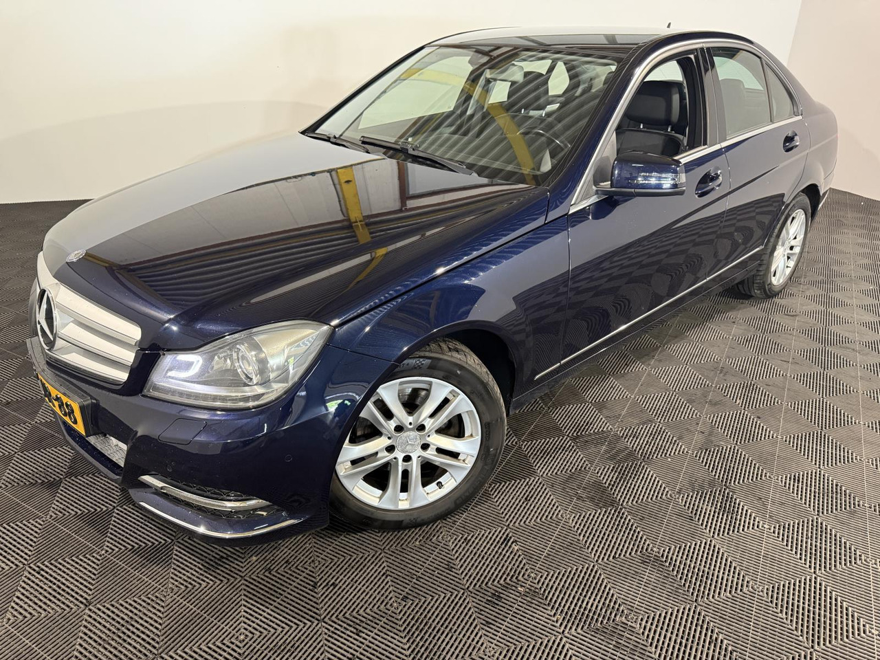 Mercedes-Benz C-klasse 220 CDI BlueEFFICIENCY Edition Avantgarde | 2013 | 348.866 km | 5-KJR-88 - Limousine: das Bild 1 Mercedes-Benz C-klasse 220 CDI BlueEFFICIENCY Edition Avantgarde | 2013 | 348.866 km | 5-KJR-88 - Limousine: das Bild 1