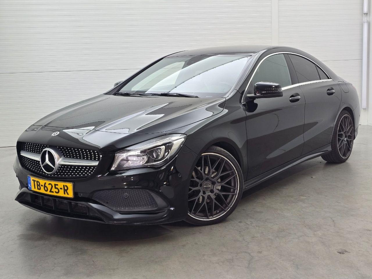 Mercedes - Benz CLA - klasse 180 Business Solution AMG Upgrade Edition | 2018 | 187.963 km | Automaat | TB625R | NAP: Logisch - Limousine: das Bild 1 Mercedes - Benz CLA - klasse 180 Business Solution AMG Upgrade Edition | 2018 | 187.963 km | Automaat | TB625R | NAP: Logisch - Limousine: das Bild 1