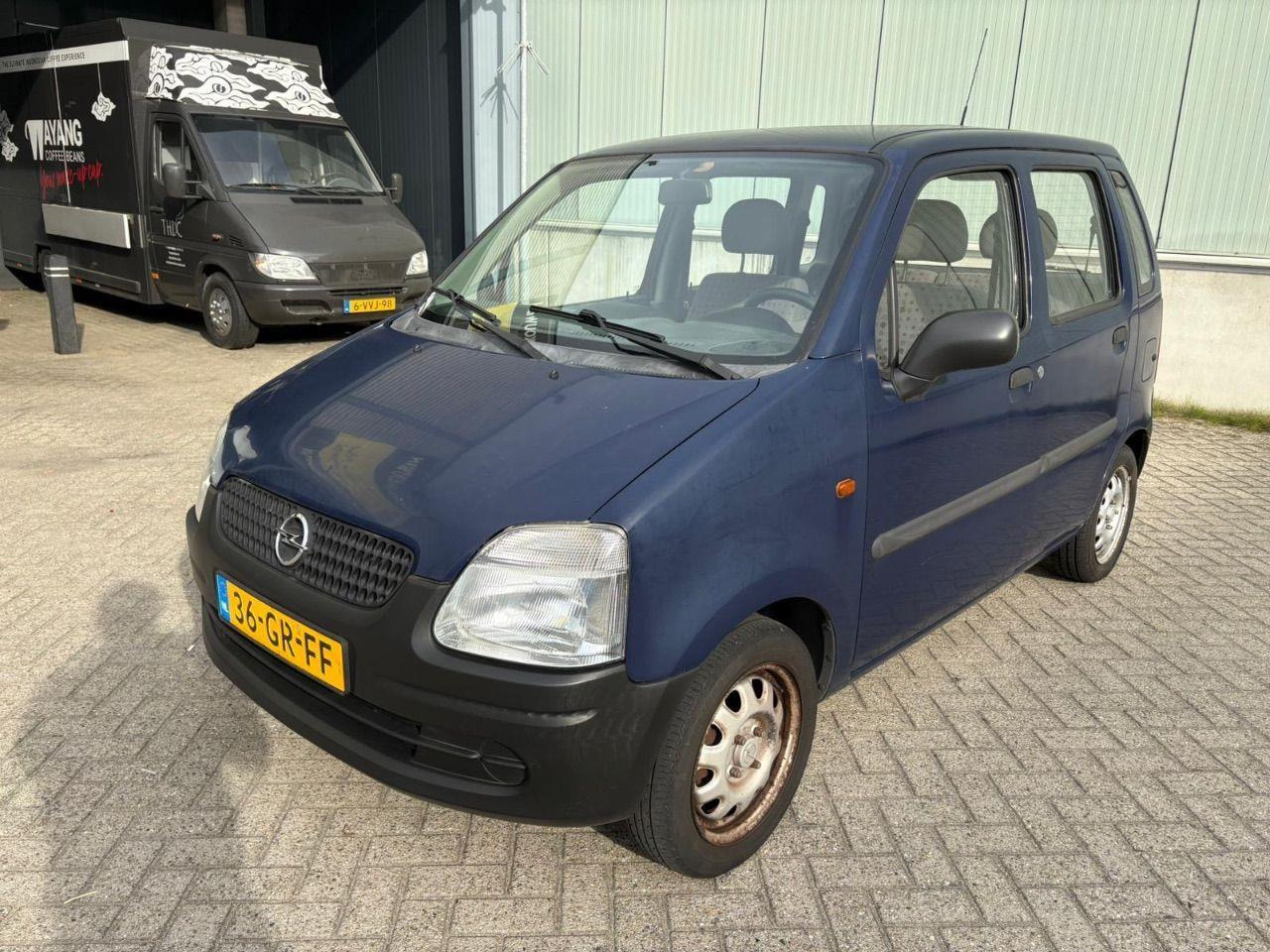 Opel Agila 1.0 - 12V | 2001 | 77.264 km | 36GRFF | NAP: Logisch - Schrägheck: das Bild 1 Opel Agila 1.0 - 12V | 2001 | 77.264 km | 36GRFF | NAP: Logisch - Schrägheck: das Bild 1
