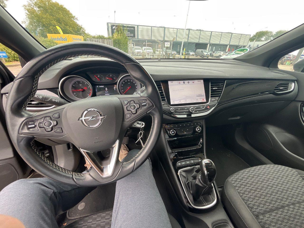 Opel Astra 1.4 Innovation | 2017 | 94.453 km | RD247T | NAP: Geen oordeel - Schrägheck: das Bild 5 Opel Astra 1.4 Innovation | 2017 | 94.453 km | RD247T | NAP: Geen oordeel - Schrägheck: das Bild 5