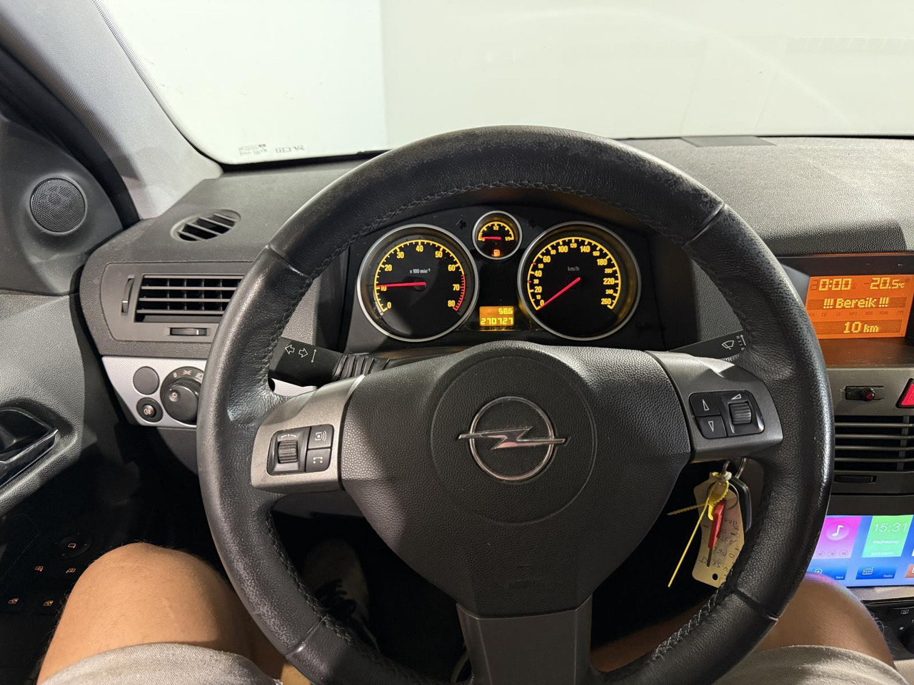 Opel Astra GTC 1.6 Edition | 2006 | 270.729 km | 44-SX-ZT - Schrägheck: das Bild 5 Opel Astra GTC 1.6 Edition | 2006 | 270.729 km | 44-SX-ZT - Schrägheck: das Bild 5