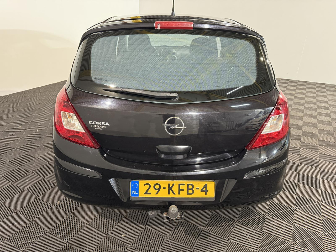 Opel Corsa 1.4-16V Edition | 2009 | 259.282 km | 29-KFB-4 - Schrägheck: das Bild 2 Opel Corsa 1.4-16V Edition | 2009 | 259.282 km | 29-KFB-4 - Schrägheck: das Bild 2