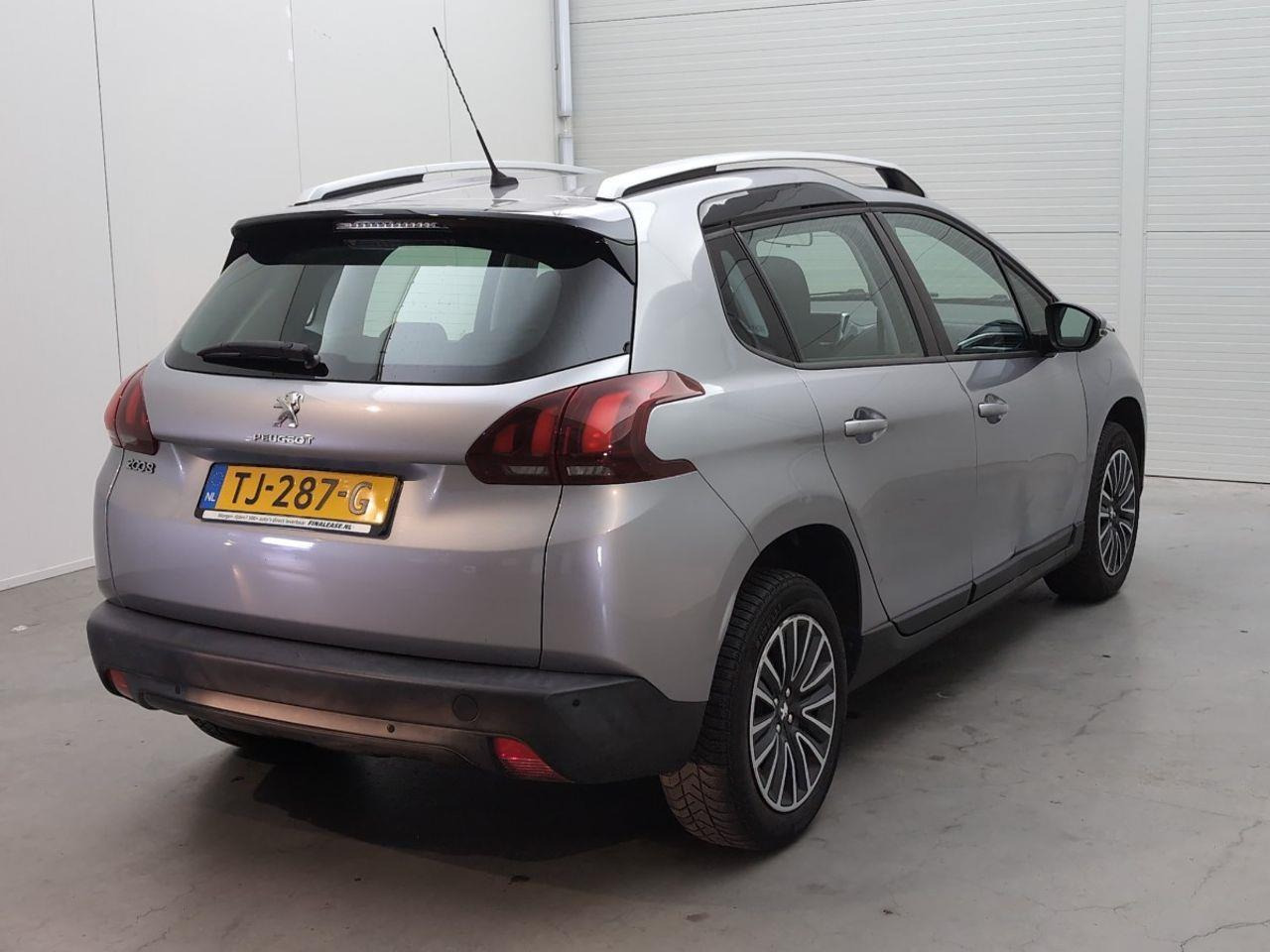 Peugeot 2008 1.2 PureTech Active | 2018 | 206.726 km | Automaat | TJ287G | NAP: Logisch - SUV/ Geländewagen: das Bild 4 Peugeot 2008 1.2 PureTech Active | 2018 | 206.726 km | Automaat | TJ287G | NAP: Logisch - SUV/ Geländewagen: das Bild 4