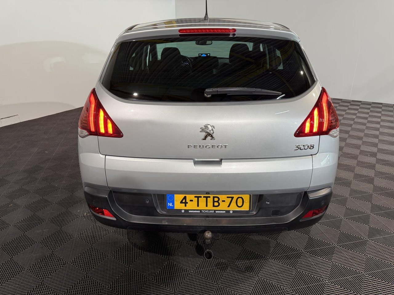 Peugeot 3008 1.6 THP Active | 2014 | 199.032 km | 4-TTB-70 - SUV/ Geländewagen: das Bild 3 Peugeot 3008 1.6 THP Active | 2014 | 199.032 km | 4-TTB-70 - SUV/ Geländewagen: das Bild 3