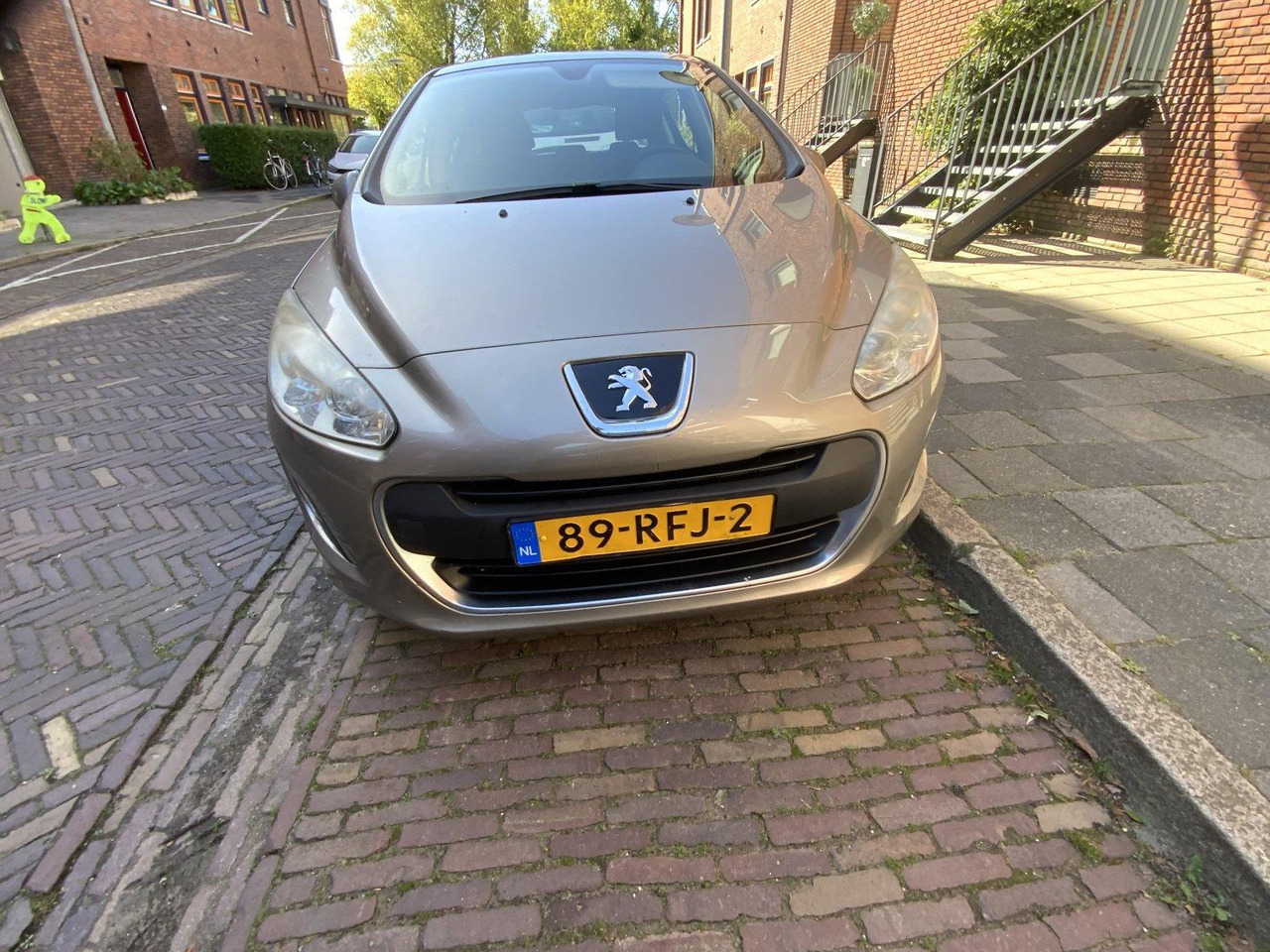 Peugeot | 308 | 1.6 VTi Access | 2011 | 142.830 km | 89RFJ2 | Logisch - Schrägheck: das Bild 4 Peugeot | 308 | 1.6 VTi Access | 2011 | 142.830 km | 89RFJ2 | Logisch - Schrägheck: das Bild 4