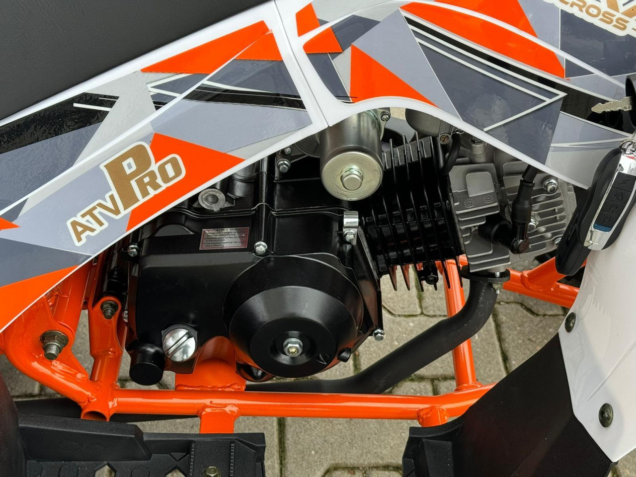 Quad UltraMotocross 125cc (oranje) - Quad: das Bild 5 Quad UltraMotocross 125cc (oranje) - Quad: das Bild 5