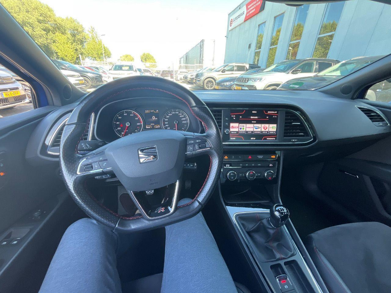 SEAT Leon SC 1.4 TSI FR Business | 2017 | 80.352 km | T820XB | NAP: Geen oordeel - Schrägheck: das Bild 5 SEAT Leon SC 1.4 TSI FR Business | 2017 | 80.352 km | T820XB | NAP: Geen oordeel - Schrägheck: das Bild 5