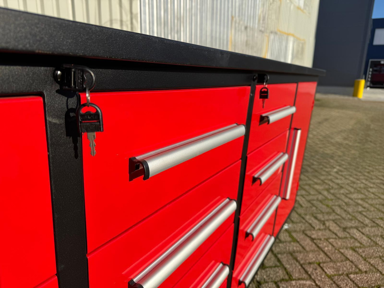 StahlWorks 10FT-12D-2-01C Gereedschapswand met 12 Lades en 2 Deuren (Nieuw) - Werkstattgerät: das Bild 4 StahlWorks 10FT-12D-2-01C Gereedschapswand met 12 Lades en 2 Deuren (Nieuw) - Werkstattgerät: das Bild 4