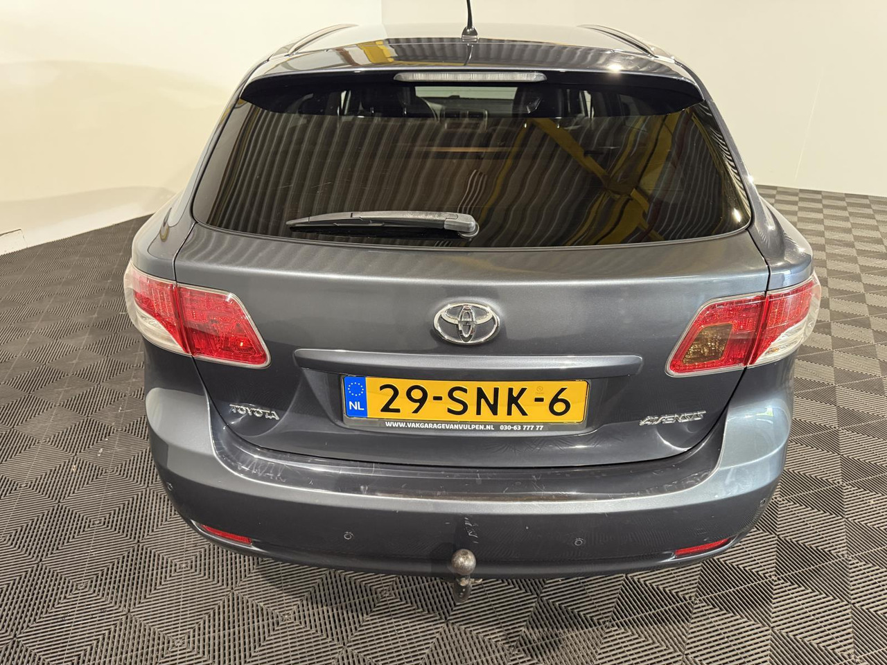 Toyota Avensis Wagon 2.0 VVTi Business | 2011 | 363.331 km | 29-SNK-6 - PKW: das Bild 4 Toyota Avensis Wagon 2.0 VVTi Business | 2011 | 363.331 km | 29-SNK-6 - PKW: das Bild 4