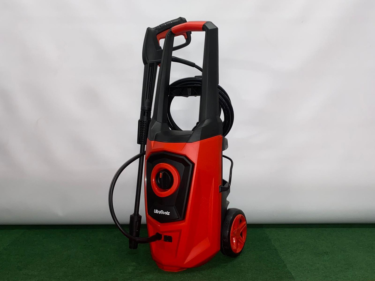 UltraToolz 1800W Hogedrukreiniger - Reinigungsmaschine: das Bild 1 UltraToolz 1800W Hogedrukreiniger - Reinigungsmaschine: das Bild 1