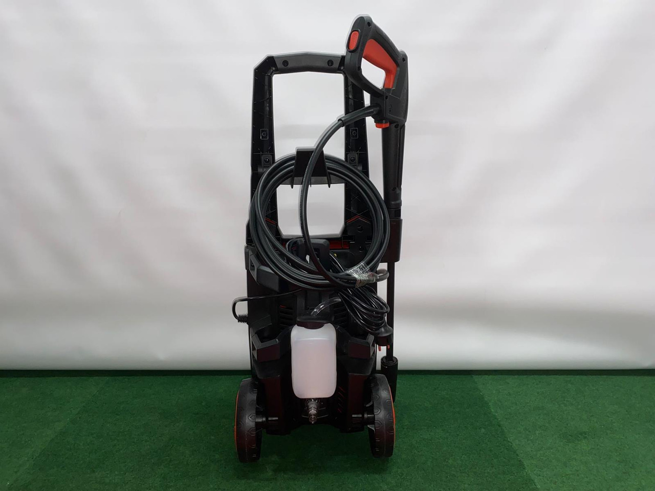 UltraToolz 1800W Hogedrukreiniger - Reinigungsmaschine: das Bild 3 UltraToolz 1800W Hogedrukreiniger - Reinigungsmaschine: das Bild 3