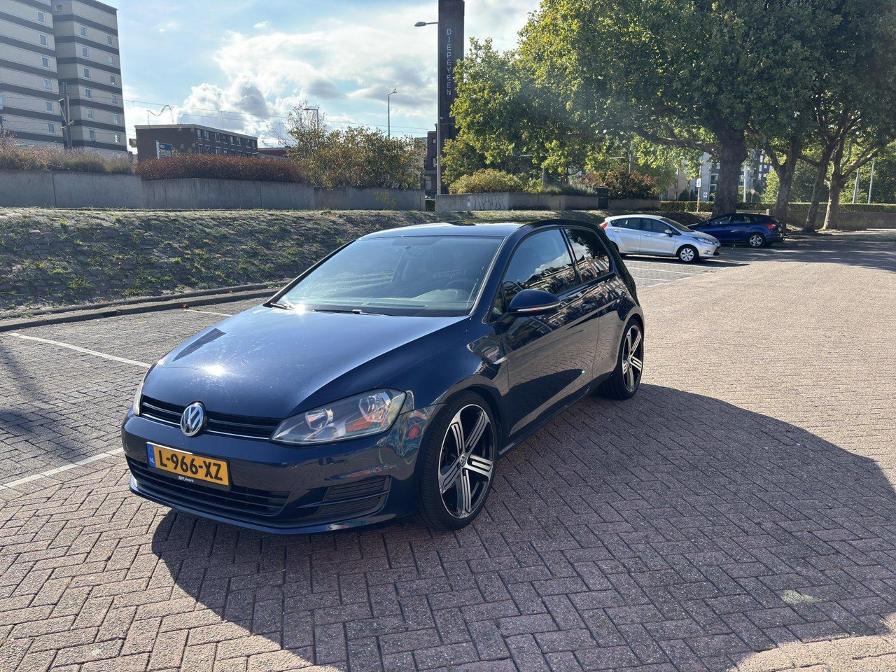 Volkswagen | Golf | 1.2 TSI Trendline | 2013 | 179.403 km | L966XZ | Geen oordeel - Schrägheck: das Bild 2 Volkswagen | Golf | 1.2 TSI Trendline | 2013 | 179.403 km | L966XZ | Geen oordeel - Schrägheck: das Bild 2