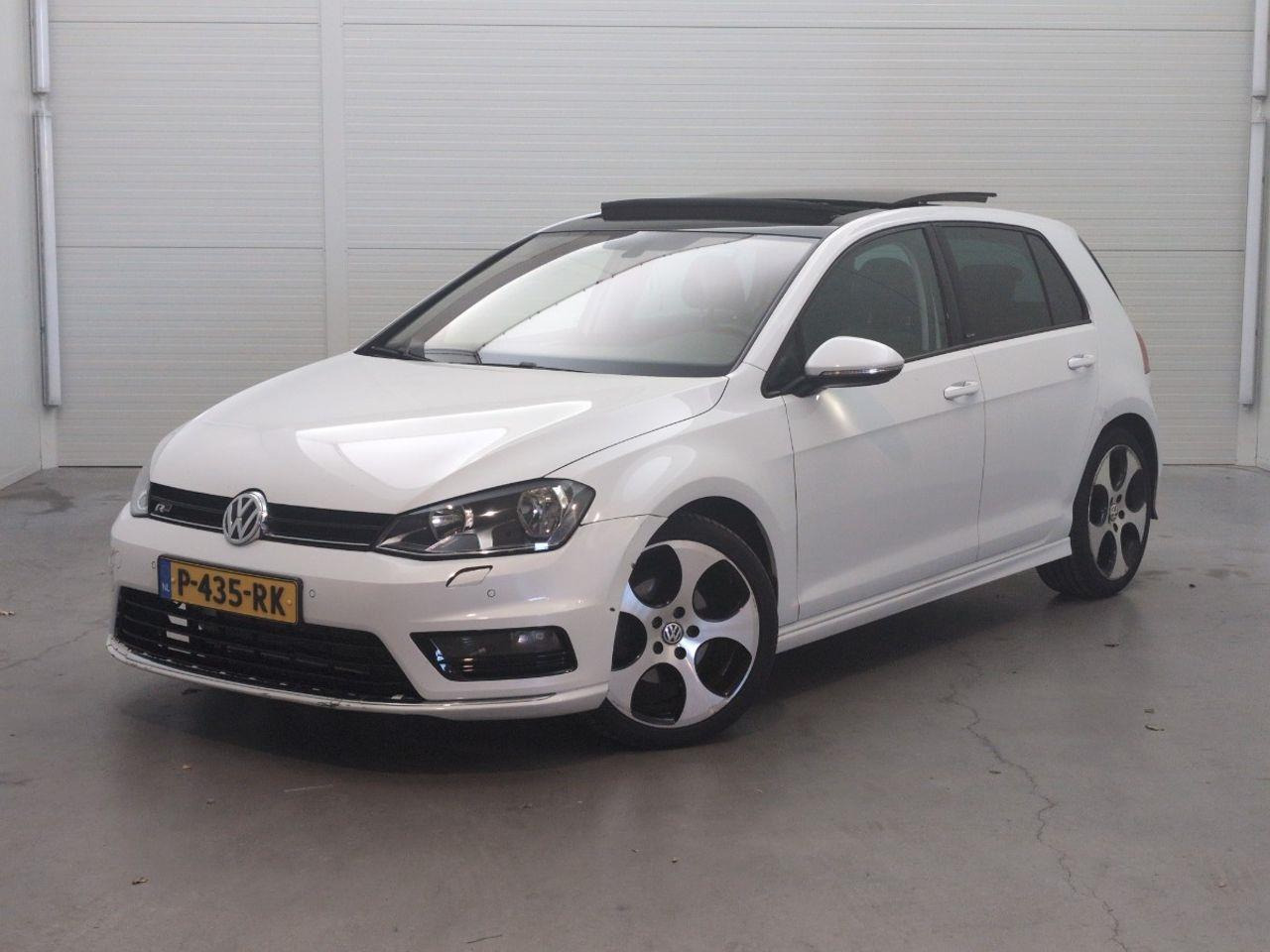 Volkswagen Golf 1.4 TSI Connected Series | 2017 | 114.917 km | Automaat | P435RK | NAP: Geen oordeel - Schrägheck: das Bild 1 Volkswagen Golf 1.4 TSI Connected Series | 2017 | 114.917 km | Automaat | P435RK | NAP: Geen oordeel - Schrägheck: das Bild 1