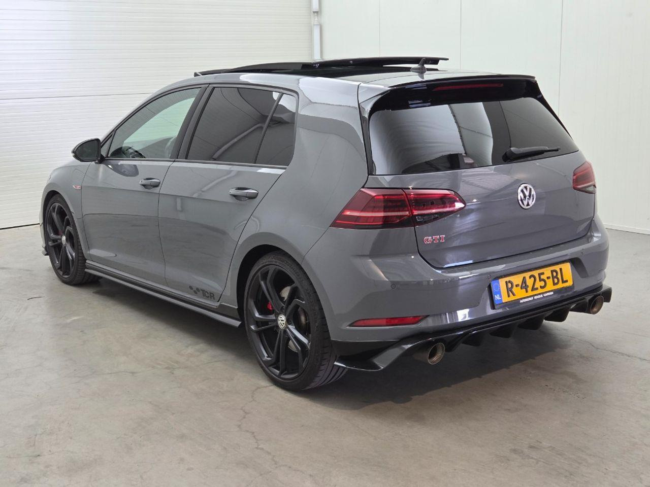 Volkswagen Golf 2.0 TSI GTI TCR | 2020 | 134.461 km | Automaat | R425BL | NAP: Geen oordeel - Schrägheck: das Bild 3 Volkswagen Golf 2.0 TSI GTI TCR | 2020 | 134.461 km | Automaat | R425BL | NAP: Geen oordeel - Schrägheck: das Bild 3