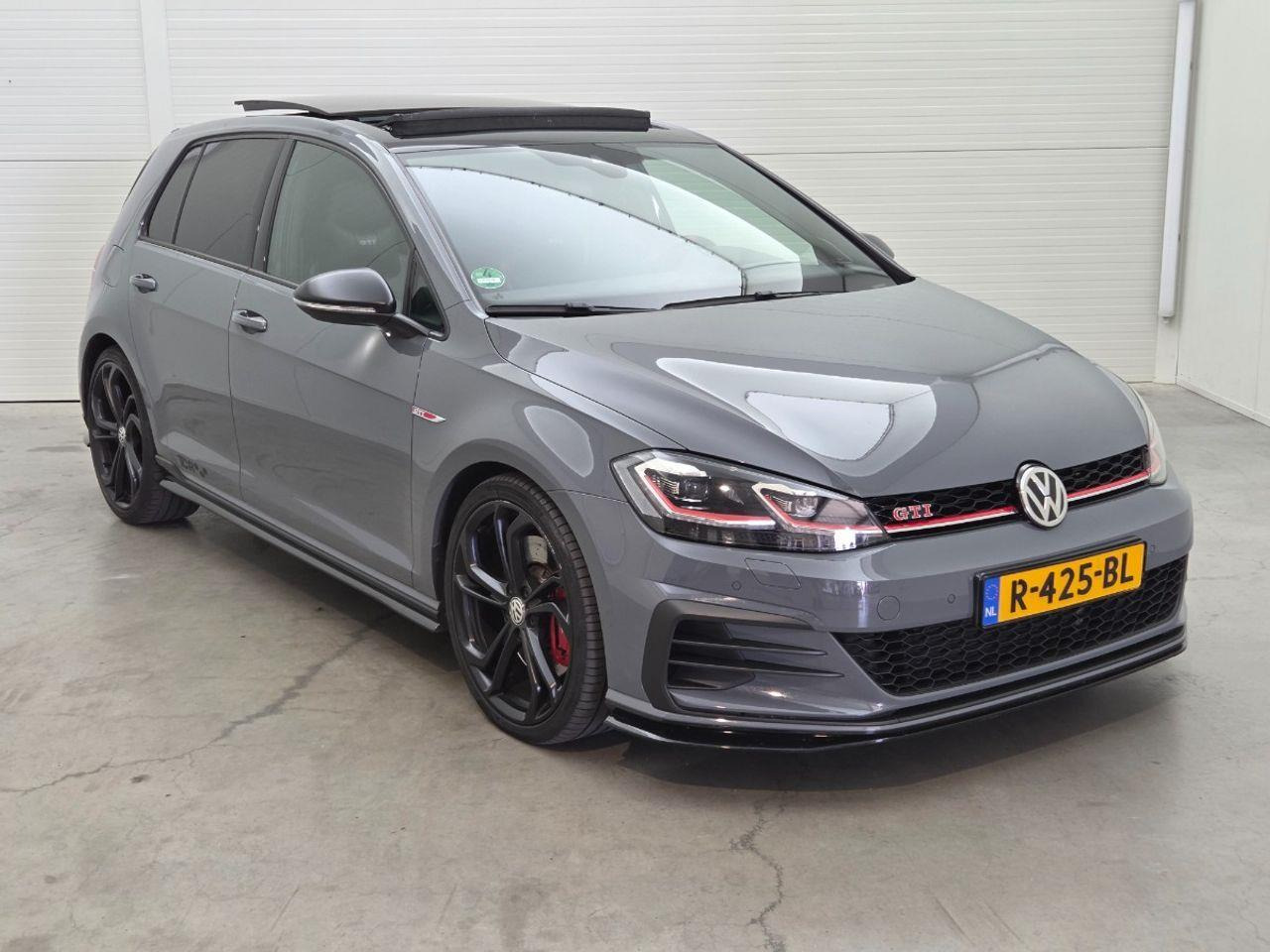 Volkswagen Golf 2.0 TSI GTI TCR | 2020 | 134.461 km | Automaat | R425BL | NAP: Geen oordeel - Schrägheck: das Bild 2 Volkswagen Golf 2.0 TSI GTI TCR | 2020 | 134.461 km | Automaat | R425BL | NAP: Geen oordeel - Schrägheck: das Bild 2