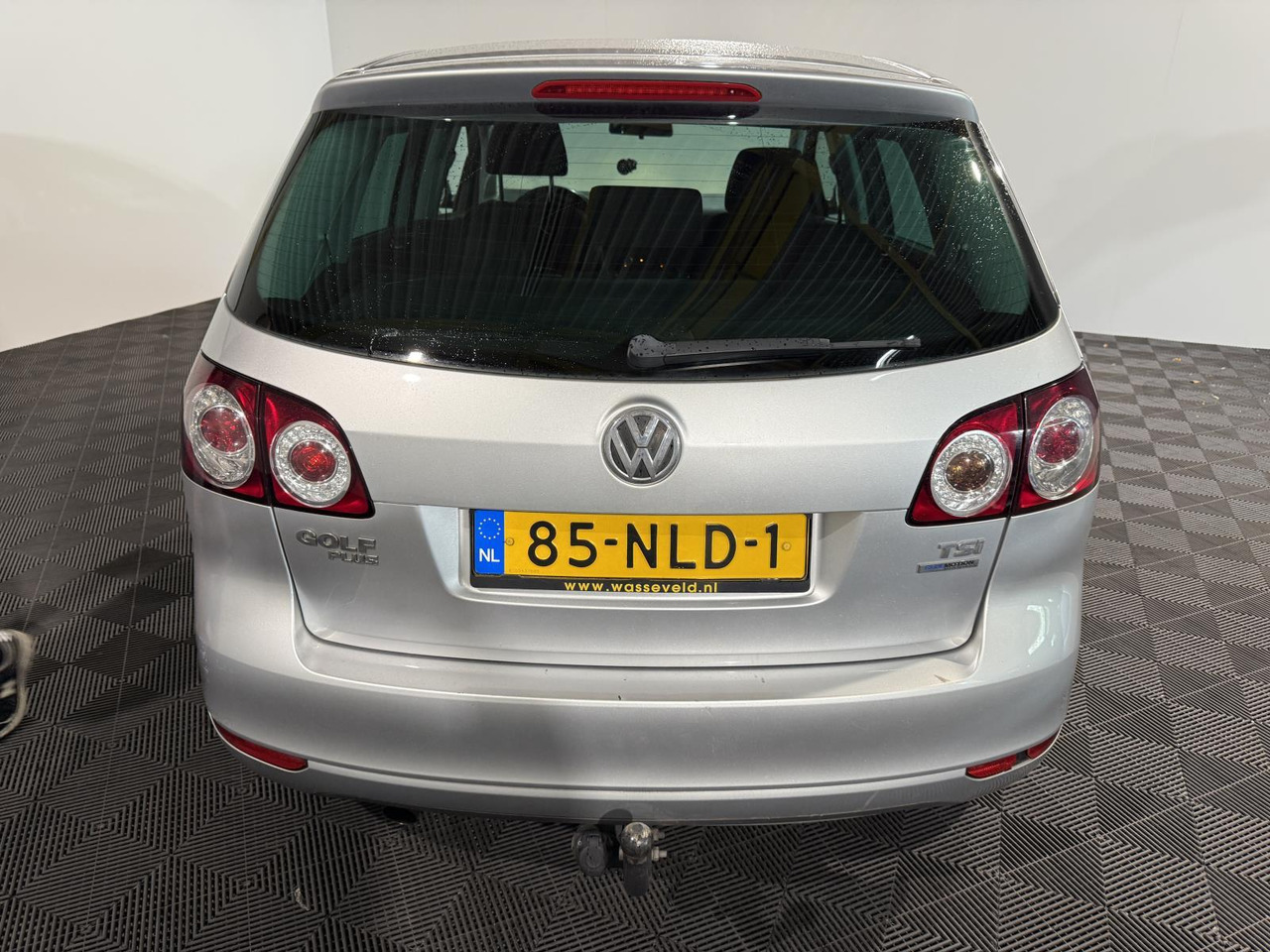 Volkswagen Golf Plus 1.2 TSI Tour II BlueMotion | 2010 | 184.829 km | 85-NLD-1 - PKW: das Bild 3 Volkswagen Golf Plus 1.2 TSI Tour II BlueMotion | 2010 | 184.829 km | 85-NLD-1 - PKW: das Bild 3