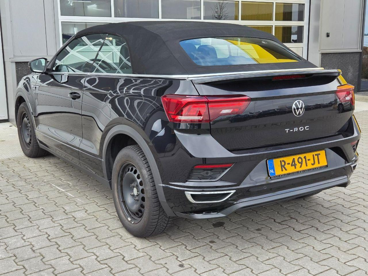 Volkswagen T - Roc Cabrio 1.5 TSI R - Line | 2021 | 65.811 km | R491JT | NAP: Geen oordeel - PKW: das Bild 3 Volkswagen T - Roc Cabrio 1.5 TSI R - Line | 2021 | 65.811 km | R491JT | NAP: Geen oordeel - PKW: das Bild 3