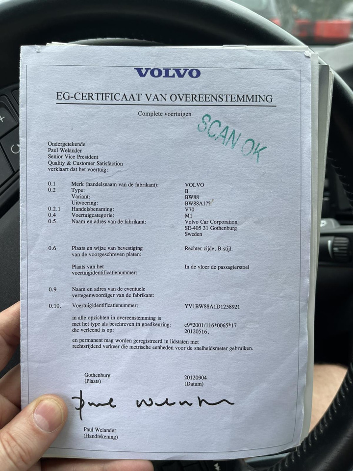 Volvo V70 2.0 D4 Momentum | 2012 | 348.089 km | JK-854-N - PKW: das Bild 2 Volvo V70 2.0 D4 Momentum | 2012 | 348.089 km | JK-854-N - PKW: das Bild 2