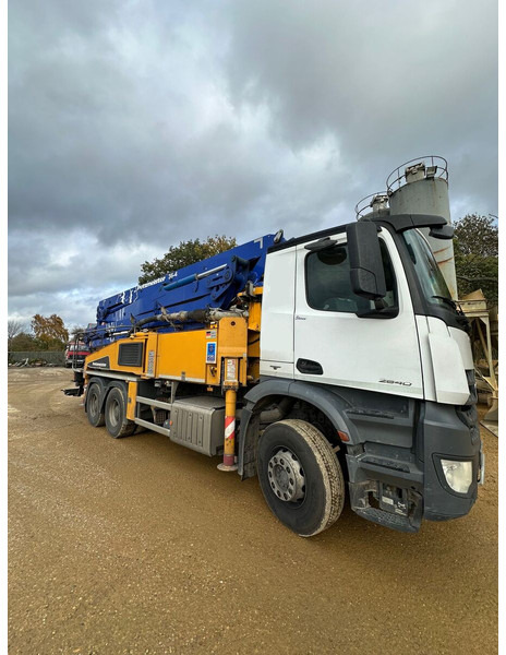 Mercedes-Benz Actros - Stationäre Betonpumpe: das Bild 2 Mercedes-Benz Actros - Stationäre Betonpumpe: das Bild 2