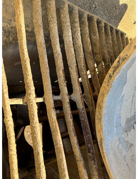 Schwing SP 750-18 - Stationäre Betonpumpe: das Bild 3 Schwing SP 750-18 - Stationäre Betonpumpe: das Bild 3