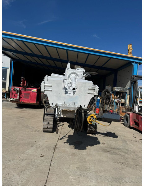 Soilmec SM 400 - Bohrgerät: das Bild 3 Soilmec SM 400 - Bohrgerät: das Bild 3