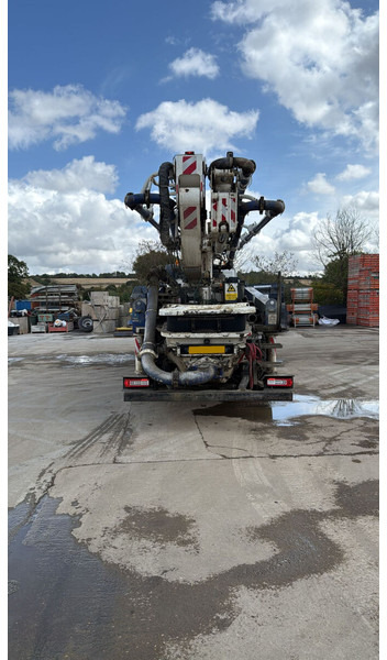 Volvo FMX K-series 42 L - Stationäre Betonpumpe: das Bild 3 Volvo FMX K-series 42 L - Stationäre Betonpumpe: das Bild 3